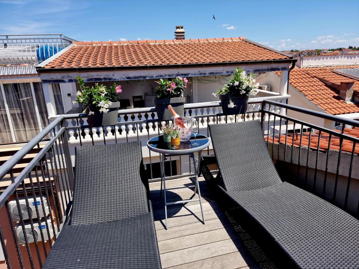 Villa Pia Vodice Exteriör bild
